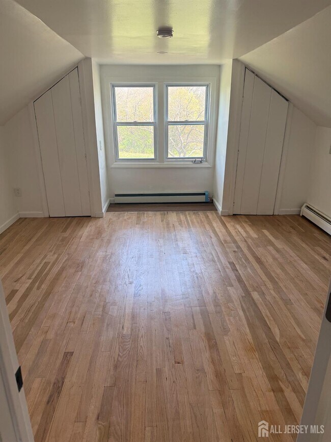 Building Photo - 80 Gates Rd