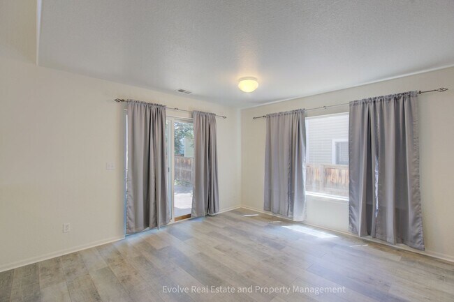 Building Photo - Evolve Real Estate: Bright & Spacious Home in Denver’s Green Valley Ranch! Available May 1st