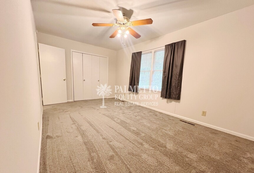 Building Photo - 1103 W Bessemer Ave