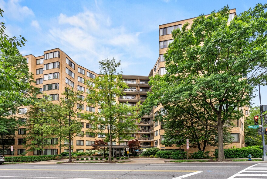 Building Photo - 4740 Connecticut Ave NW