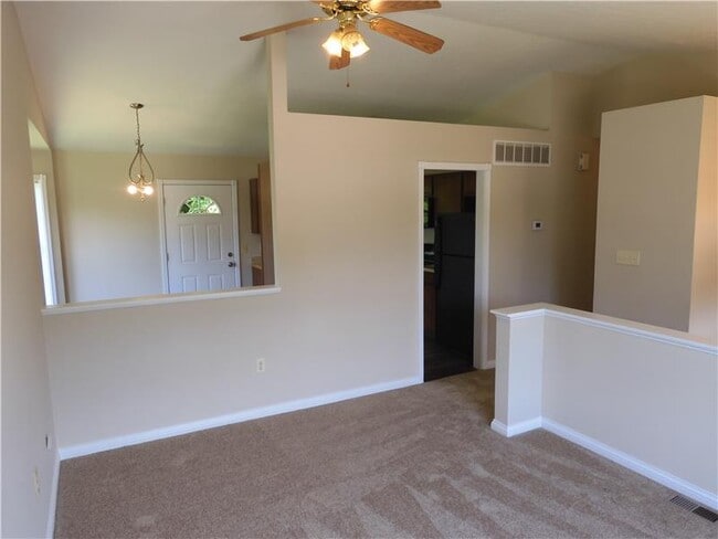 Building Photo - 7222 Isaac Ln