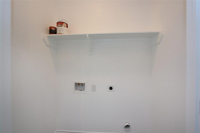 Building Photo - 923 Timberglen Ct