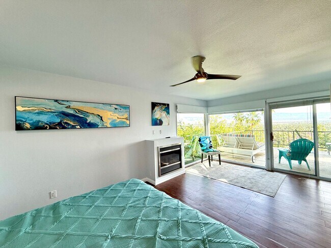 Building Photo - RIMCREST - Rare opportunity 2BR/2BA - Long Term - Furnished / Unfurnished