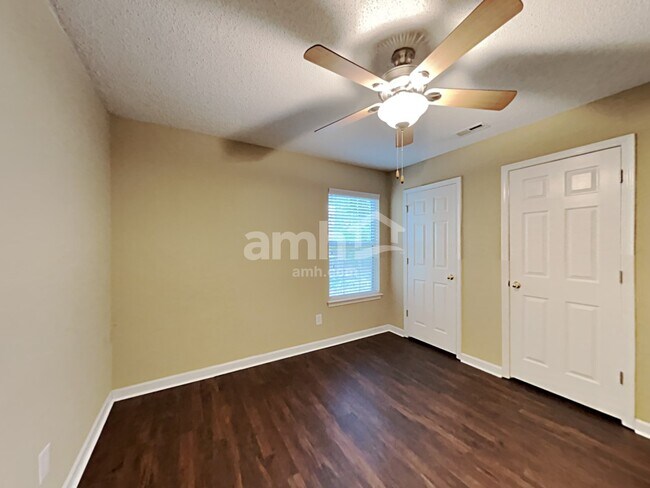 Building Photo - 13319 Harvest Point Dr