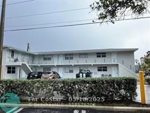Building Photo - 4652 Poinciana St