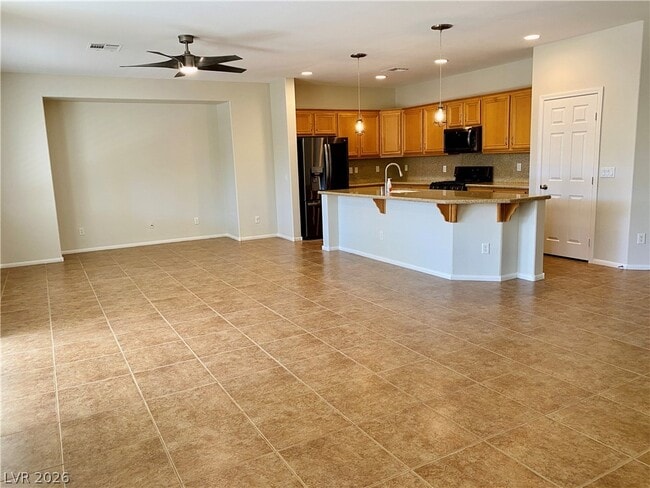 Building Photo - 7621 Port Orchard Ave