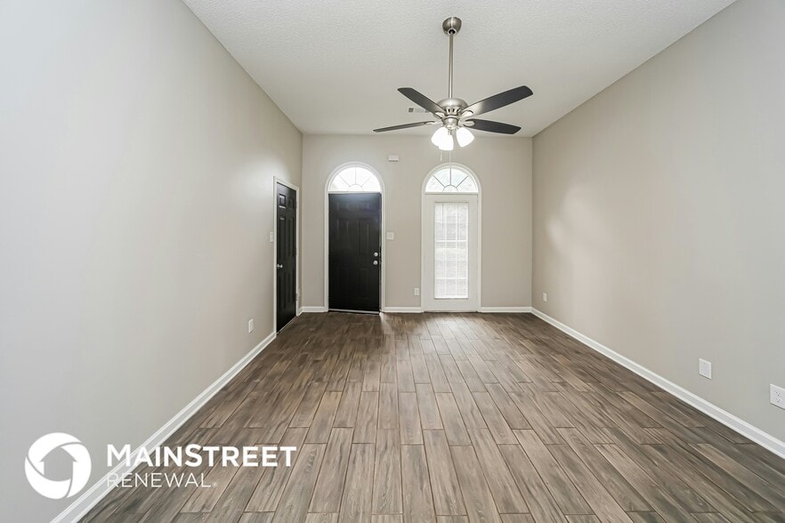 Building Photo - 1048 Cross Wood Ln