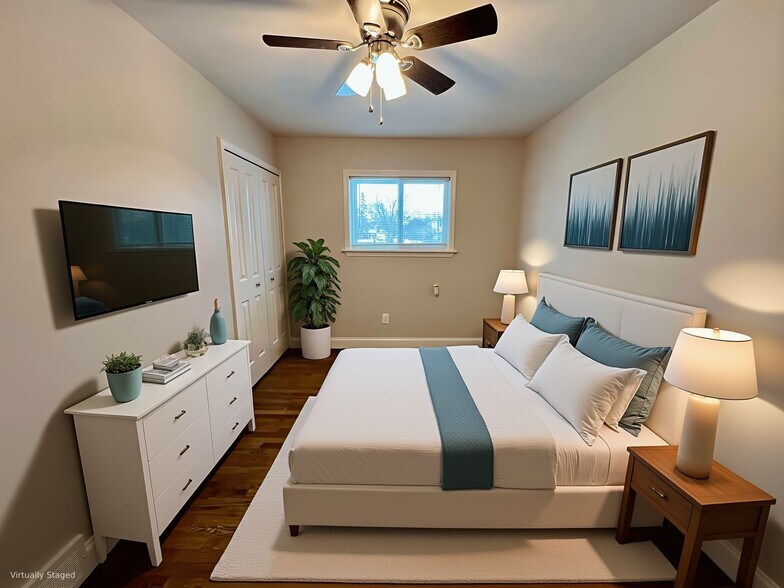 Building Photo - 9768 Lincoln Ct