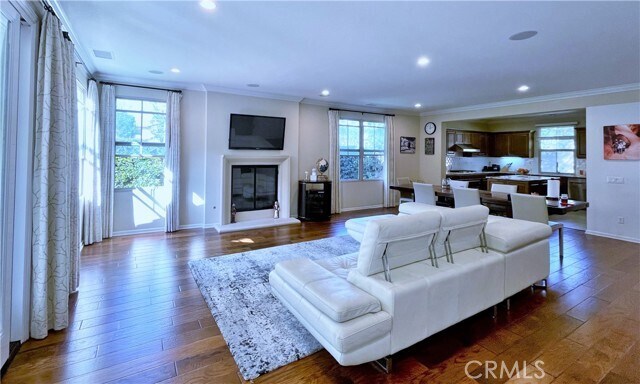 Building Photo - 43 Donovan