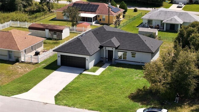 Building Photo - 16337 SW 17th Terr Rd