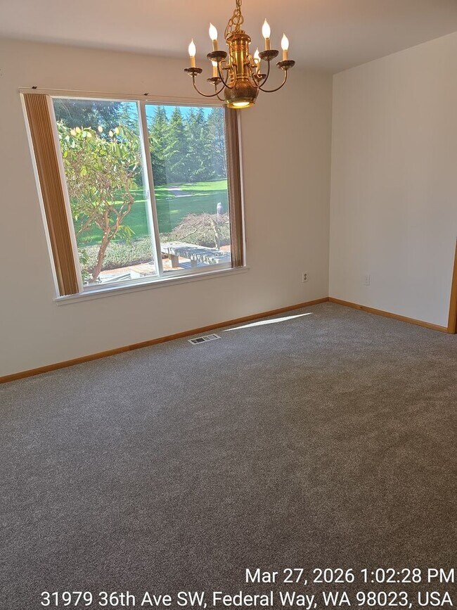 Building Photo - Twin Lakes life on a golf course -4 level home -  4 bedroom 2.5 bathroom with 2 car garage - Move...