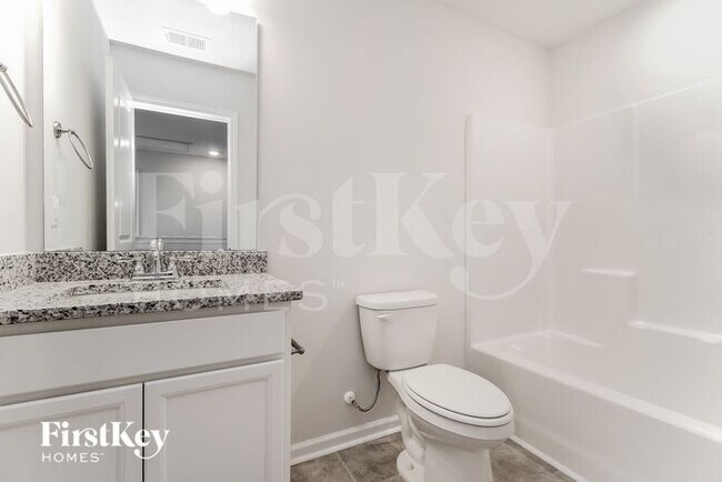 Building Photo - 507 Carronade Ct