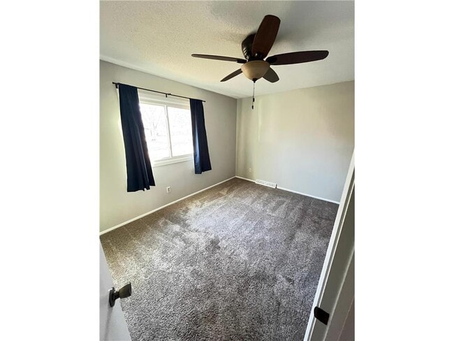 Building Photo - 1811 Judd Ave N