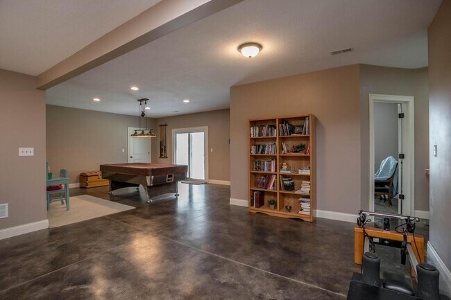 Building Photo - 4106 Huron Ct