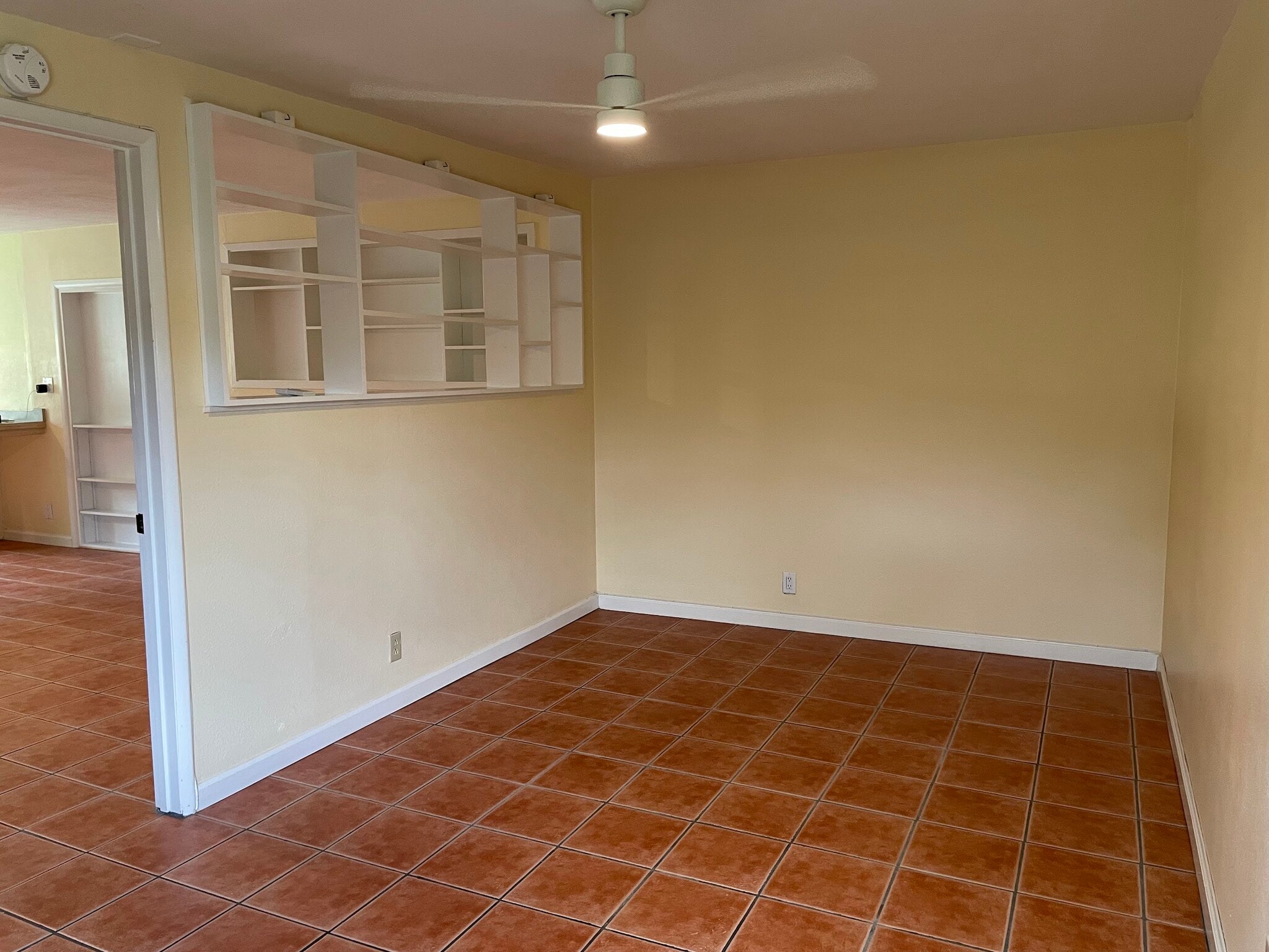 Bedroom - 166 Hauoli St