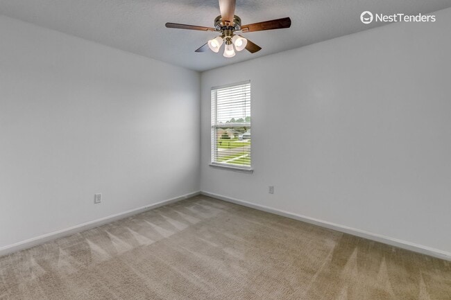 Building Photo - Five Bedrooms in Yulee's TCP!