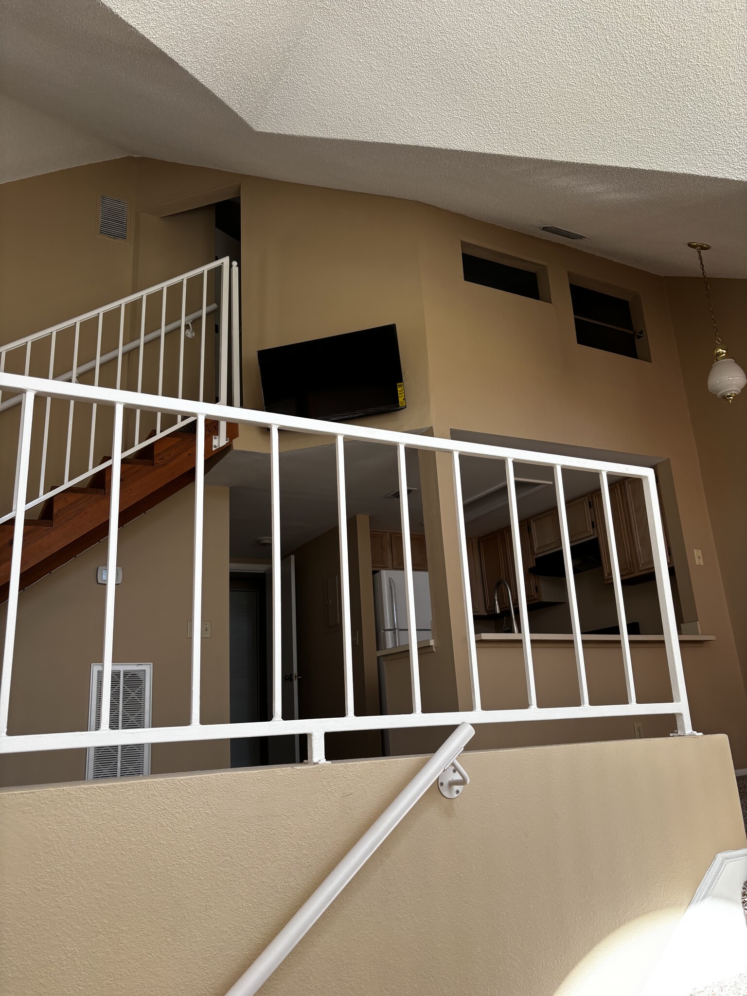 Stairway entrance to Main Floor - 7708 Waterview Way