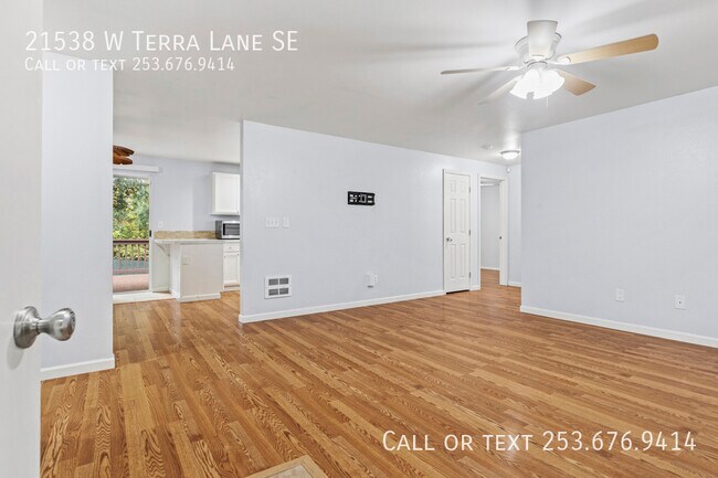 Building Photo - 21538 W Terra Ln SE