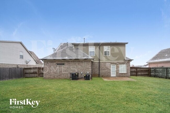 Building Photo - 4785 Buttermilk Dr