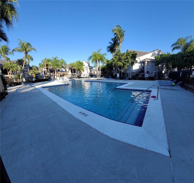 Building Photo - 10361 SW 150th Ct