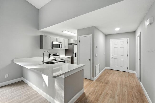Building Photo - 427 Chicago Woods Cir