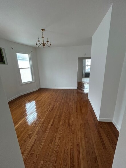 Building Photo - 87-12 133rd St