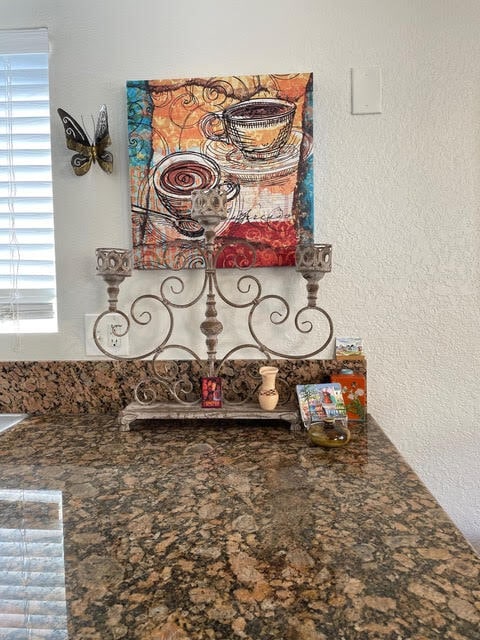 Granite Countertops - 5422 Adobe Falls Rd