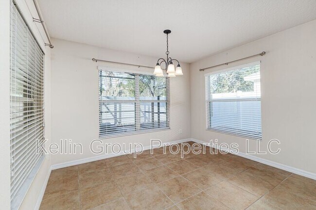 Building Photo - 7233 Wakeview Dr