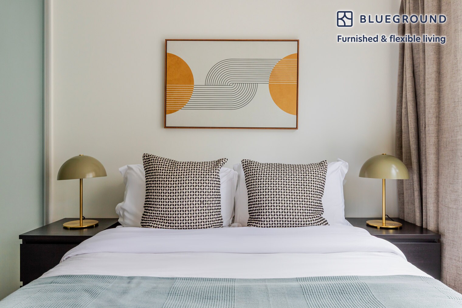 Building Photo - 279 E 44th St