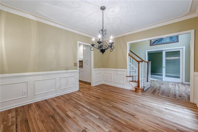 Building Photo - 461 Braidwood Walk NW