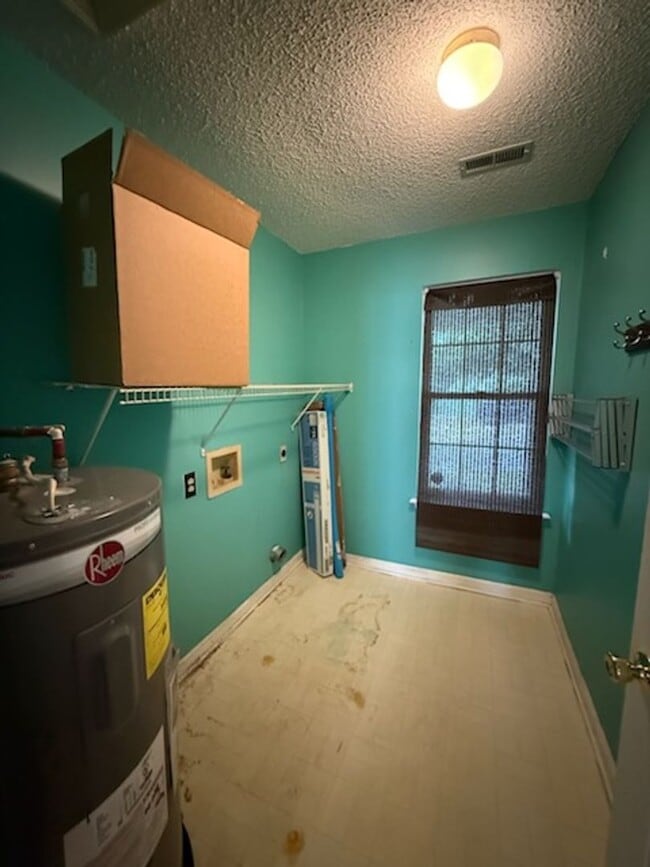 Building Photo - Charming 3-bedroom, 2-bath home in Florence,