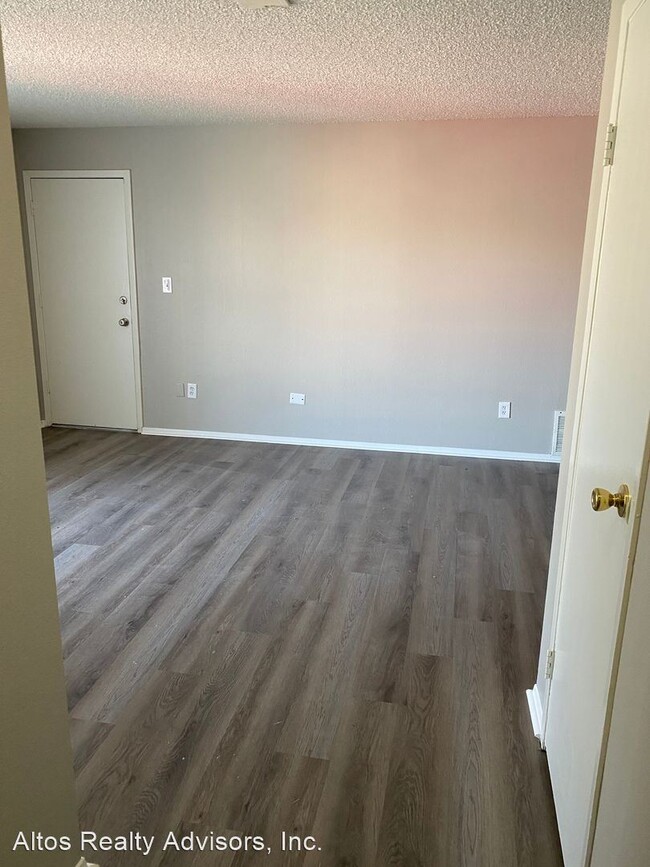 Building Photo - 2 br, 2 bath House - 2365 E Geddes Ave #O-22