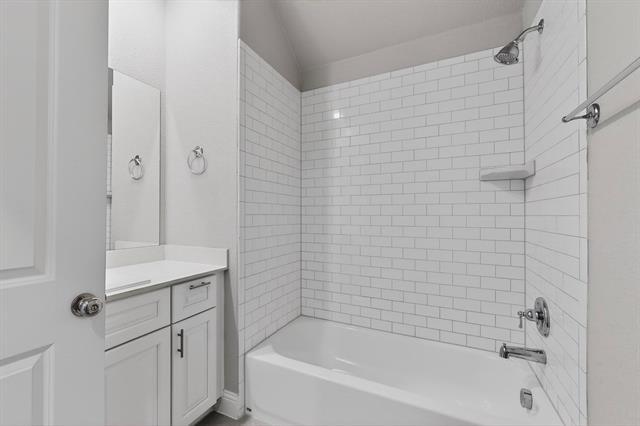 Building Photo - 418 Camille Crossing