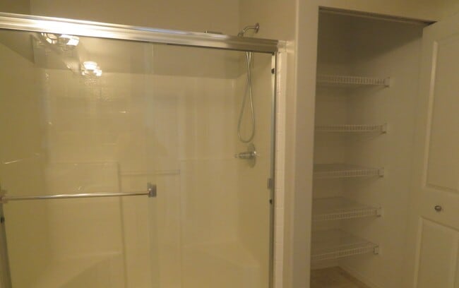 Building Photo - 3bd/2.25ba Renton House
