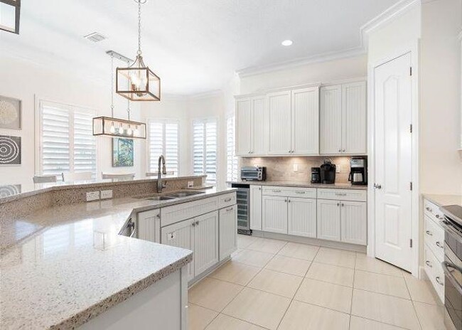 Building Photo - 503 Cinnamon Beach Ln