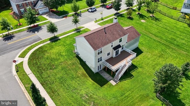 Building Photo - 811 Chatsworth Dr
