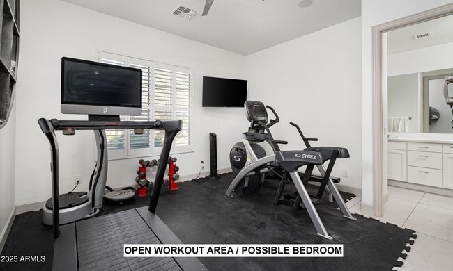 Building Photo - 1705 W Parnell Dr