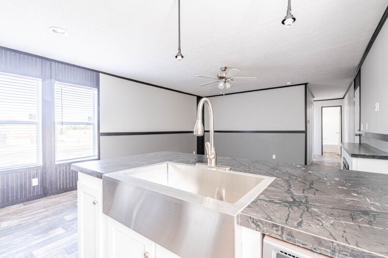 Building Photo - 10118 Falvey Lk Ln