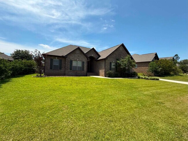 Building Photo - 12001 Squirrel Dr