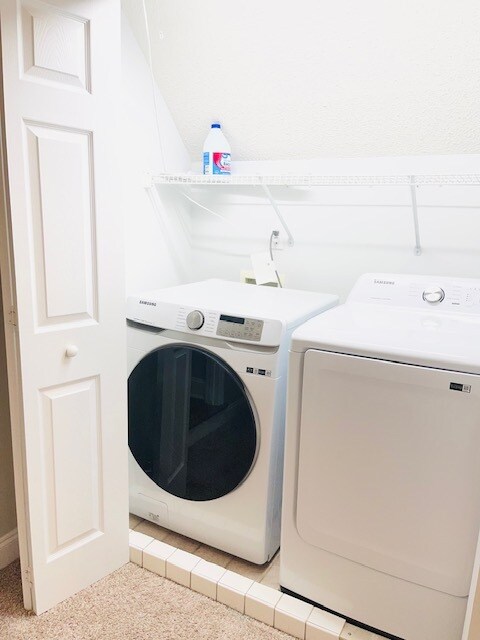 Building Photo - 144 Secretariat Dr