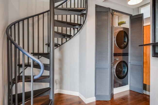 Building Photo - AVAILABLE NOW! Live in Little Italy! 2BD/2BA Condo ~ Partially Furnished! $4,550/month