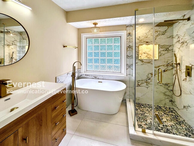 Building Photo - 11108 Huntington Meadows Ln