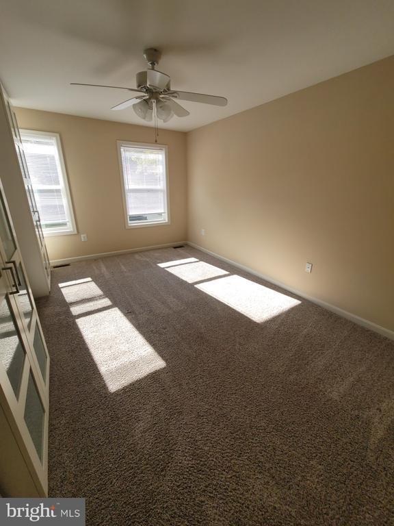 Building Photo - 141 Jefferson Rd