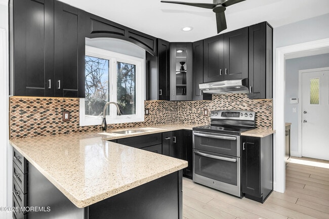 Building Photo - 1339 Chipmunk Ln
