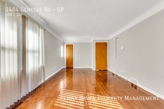Building Photo - 1484 Genesee Rd