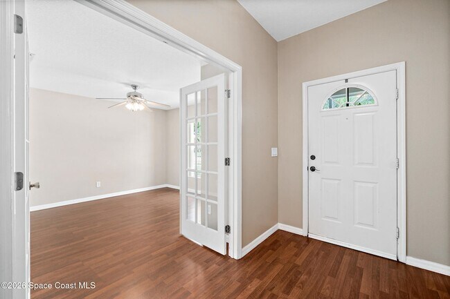 Building Photo - 2467 Deercroft Dr
