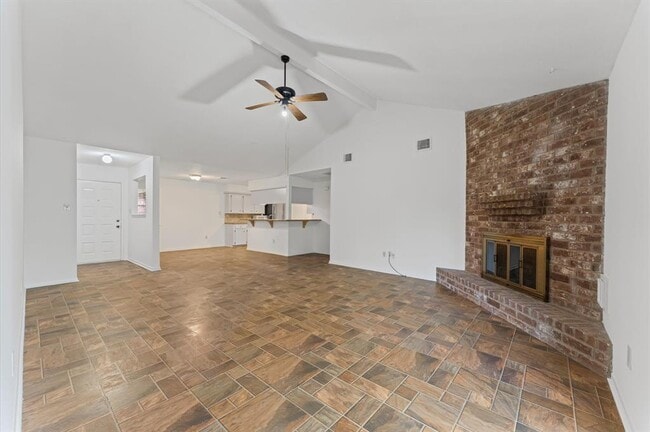Building Photo - 707 Cascade Creek Dr