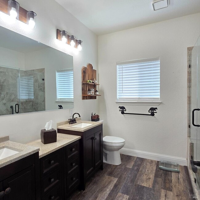 Building Photo - 298 White Sands Dr
