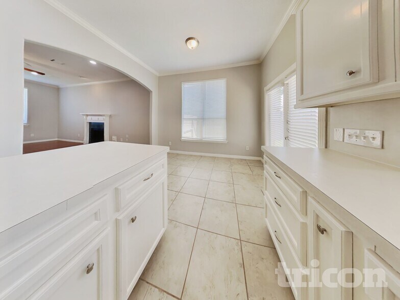 Building Photo - 138 Snug Harbor Blvd