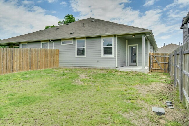 Building Photo - 14222 Handel Dr